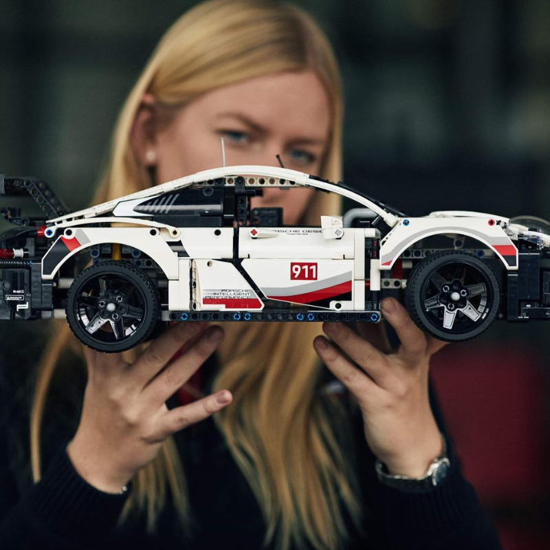 Porsche 911 RSR Technic Set | 1580 Pieces