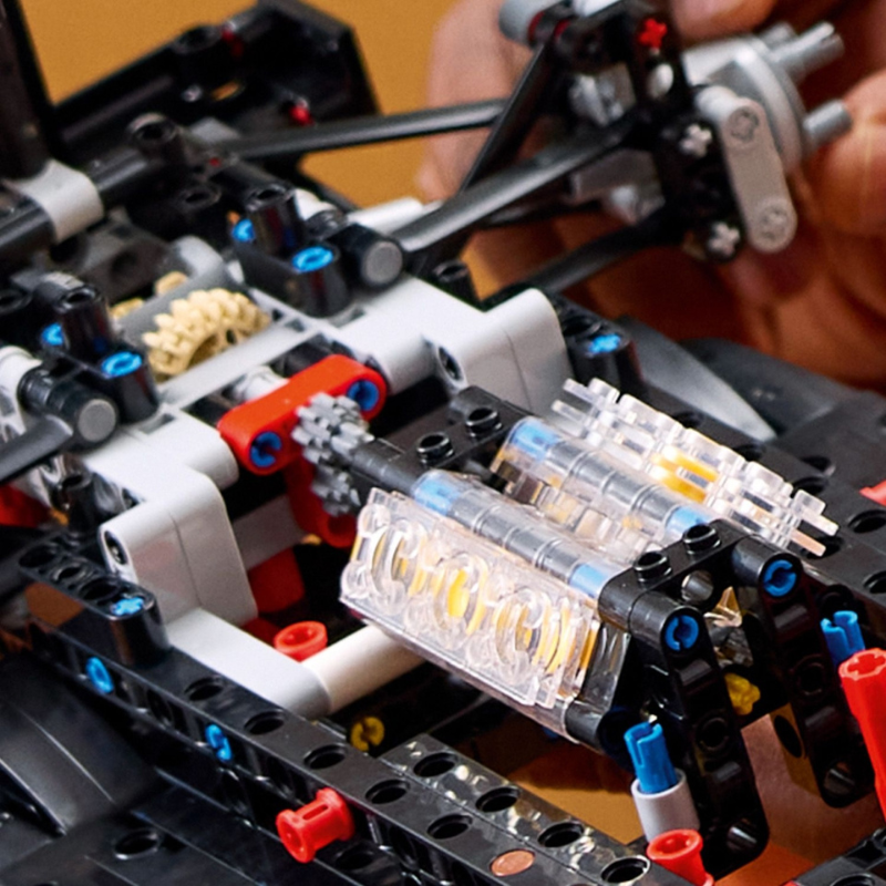 Mercedes-AMG W14 Formula 1 Technic Set | 1642 Pieces