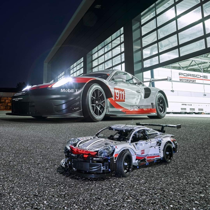 Porsche 911 RSR Technic Set | 1580 Pieces