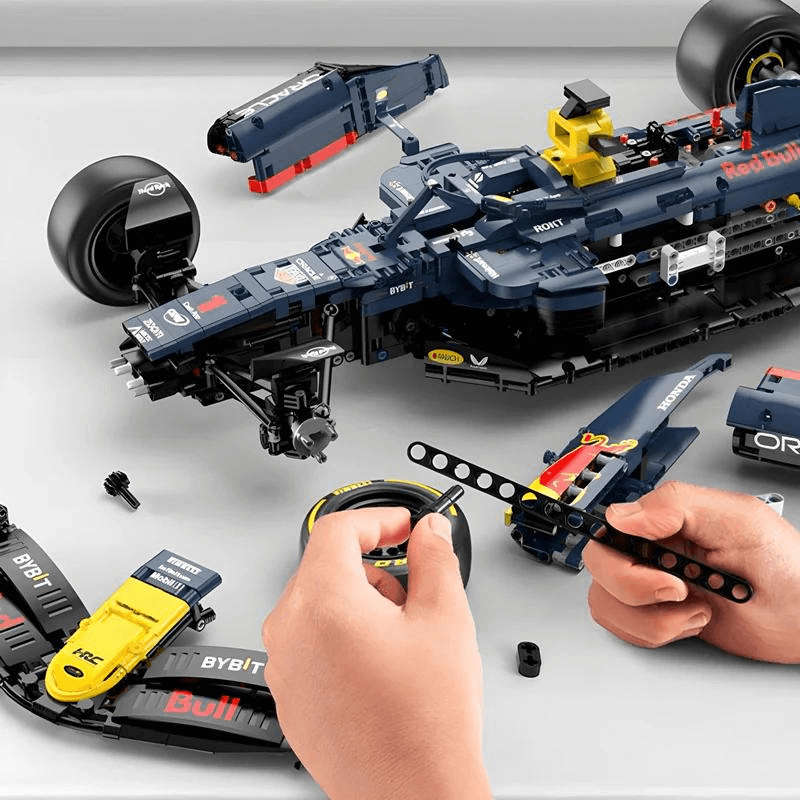 Oracle Red Bull Racing F1 Technic Set | 2463 Pieces
